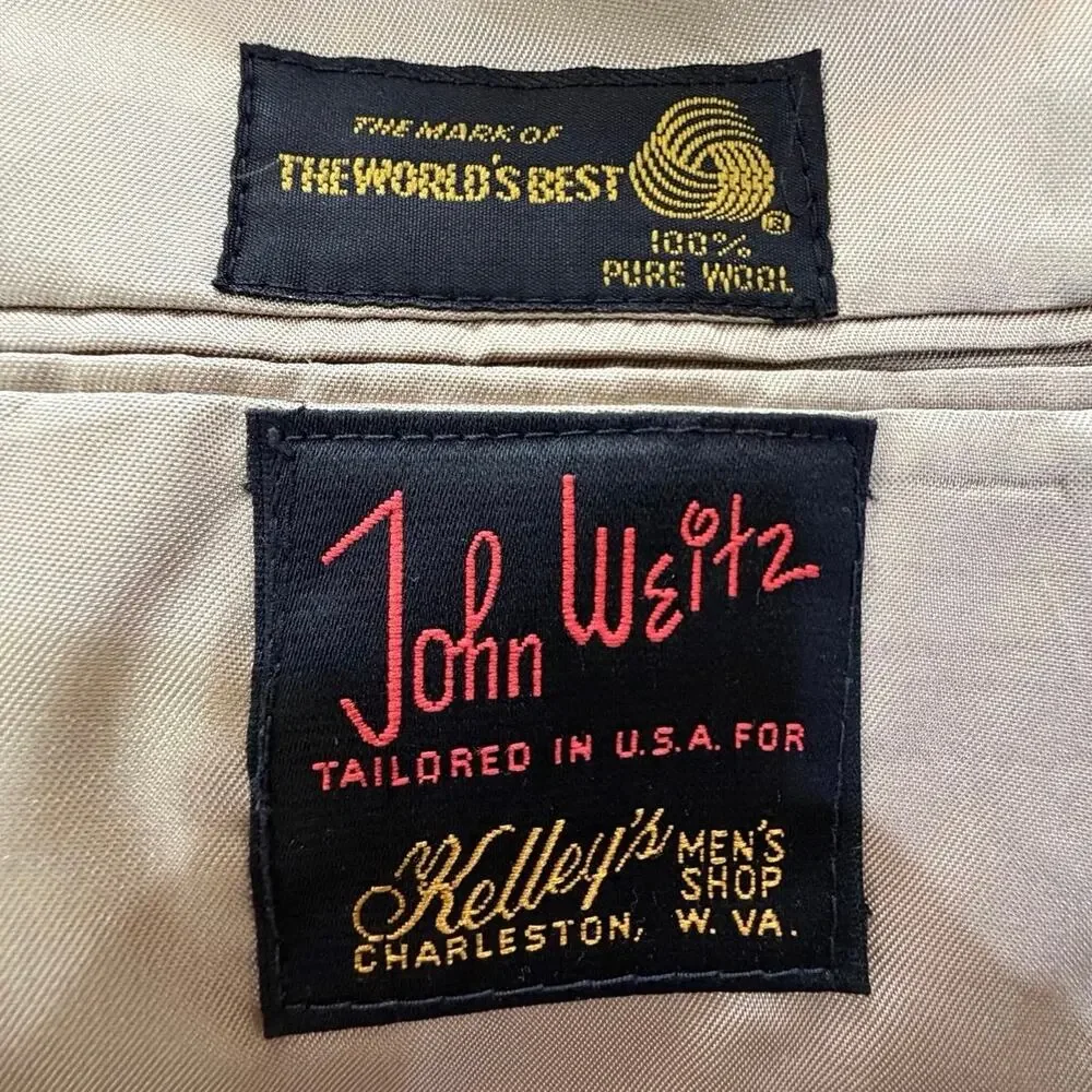 Vintage Navy Blue Double Breasted Blazer 100% Wool Gold Crest Buttons USA SZ 44R